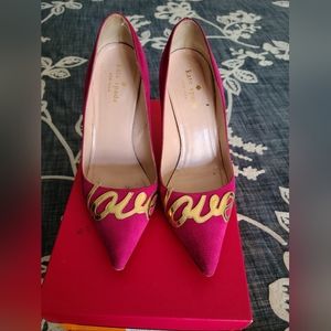 Vintage pink "Love" pumps In Time For Valentines Day